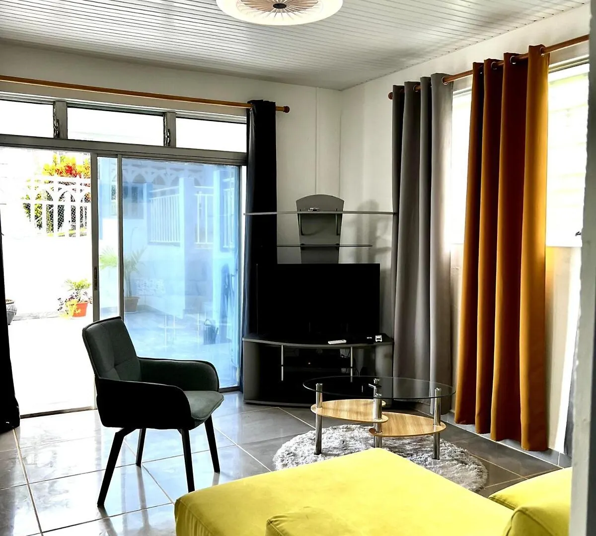 Jolie Maison De Vacances 포르드프랑스
